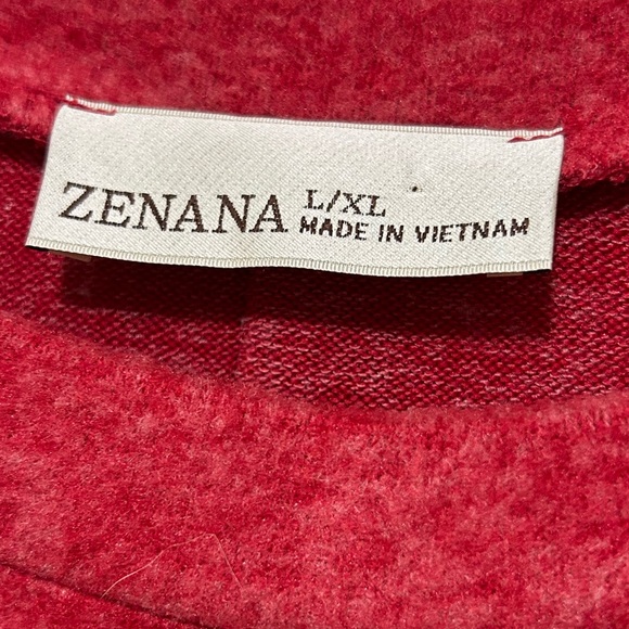 Zenana Outfitters Red Sweatshirt - Picture 3 of 3